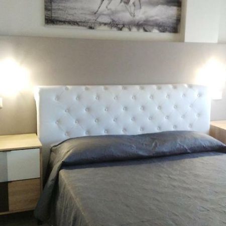 La Suite Civitanova Marche Εξωτερικό φωτογραφία